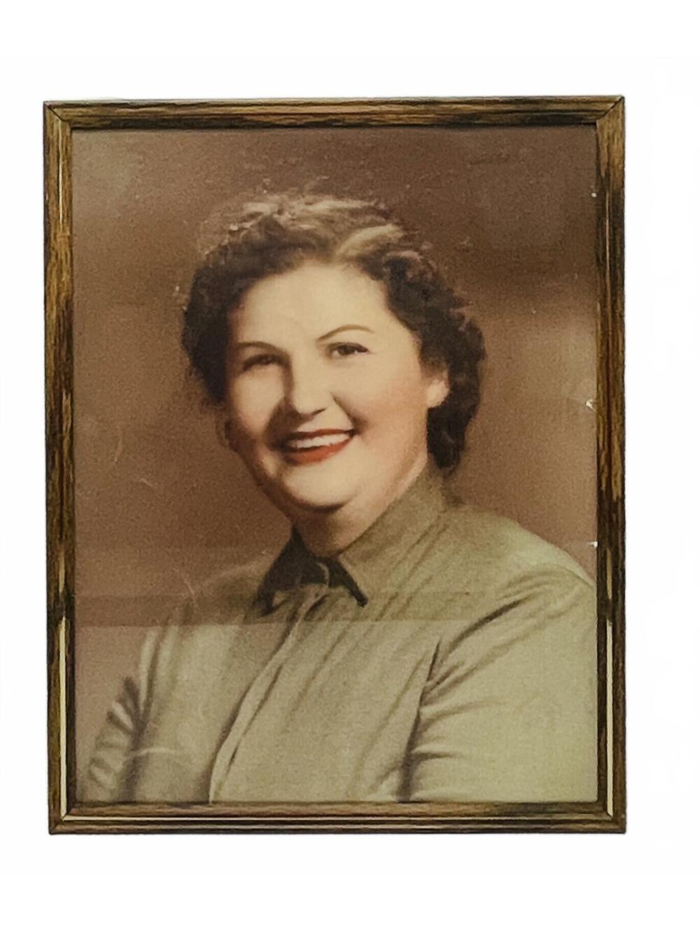 Vintage Framed Portrait of a Woman, Size Approx. 11x14"